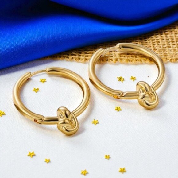 🆕️Chic Knot Accent 18K Gold Hoop Earrings - Trendy Stainless Steel Minimalist - Picture 1 of 14